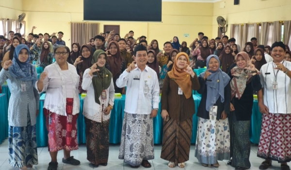 CEK KESEHATAN GRATIS ADALAH INVESTASI MASA DEPAN BANGSA INDONESIA